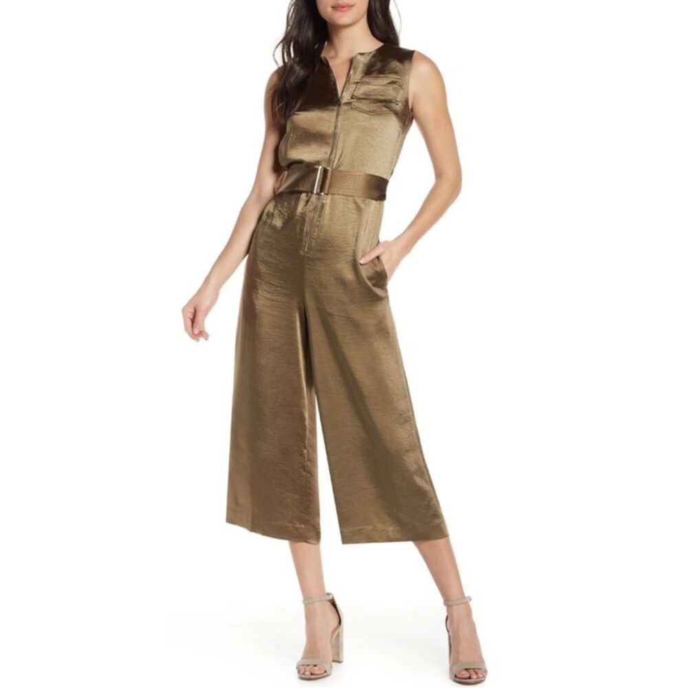 CAARA jumpsuit size Large